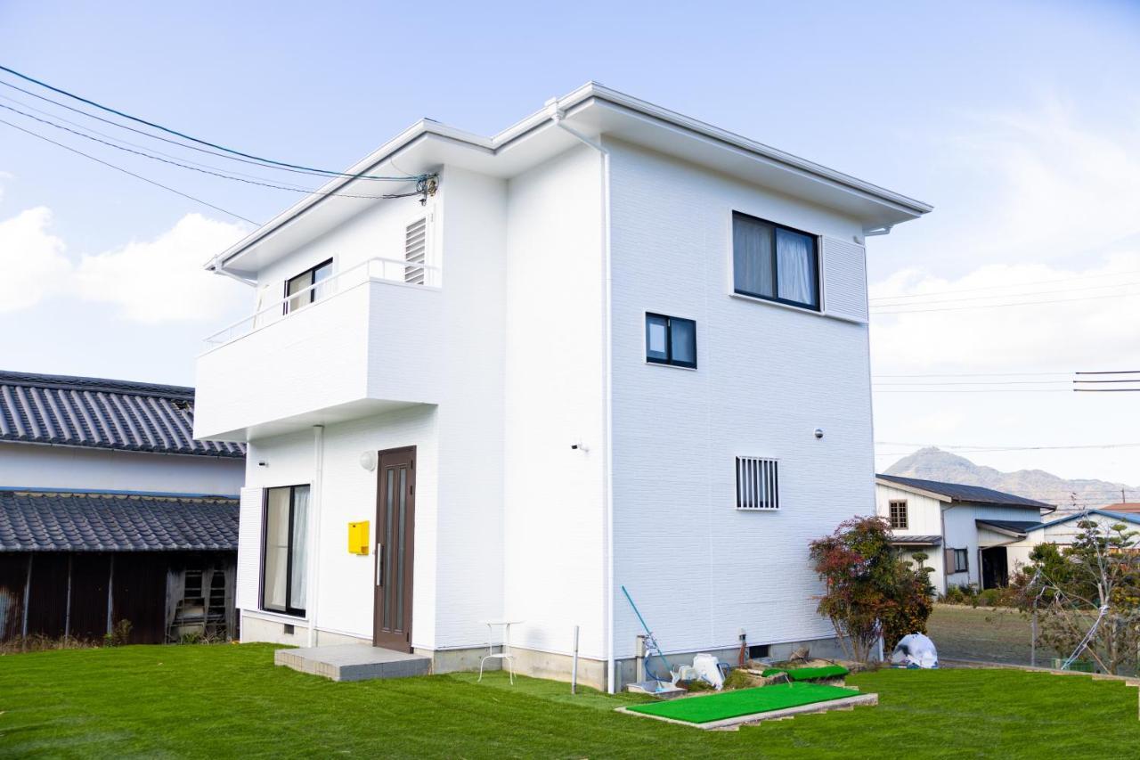 Awaji Garden House In Shinmura Sumoto Экстерьер фото